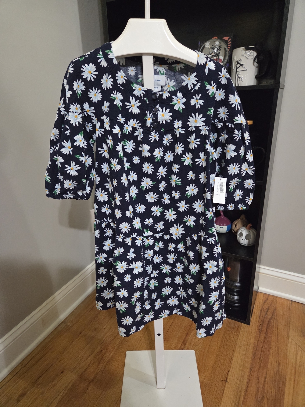 Old Navy Navy Daisy-Print Pullover Dress